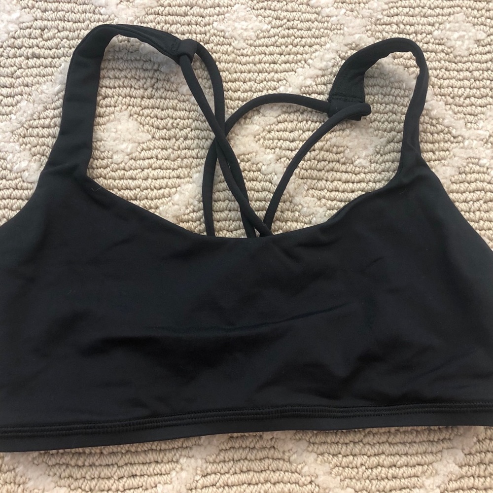 lululemon sports bra